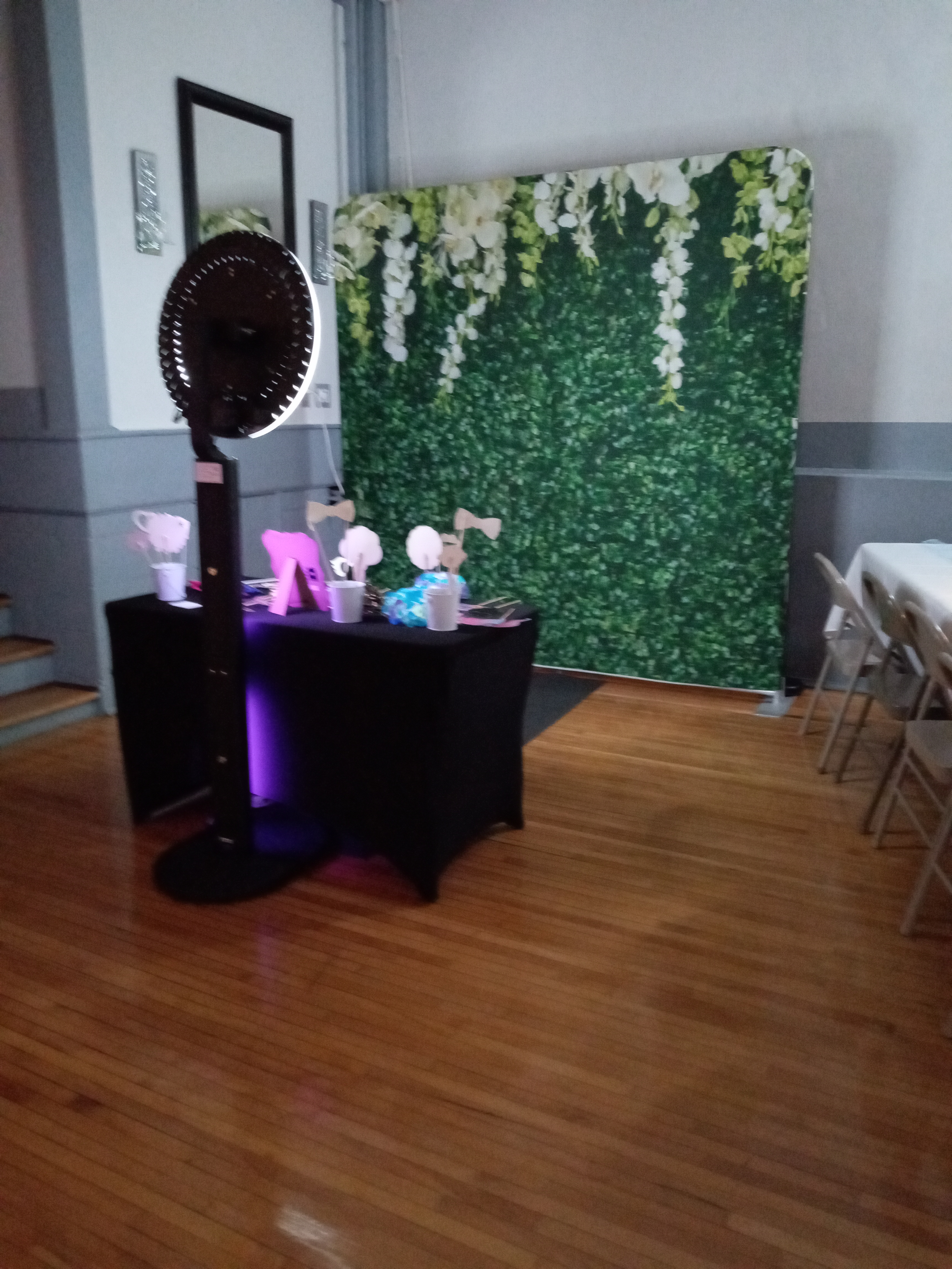 Image gallery image